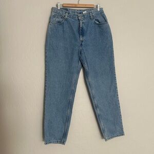 Vintage Levi’s 550 Relaxed Fit Tapered Leg Medium Wash   Size 14 S / 32x28